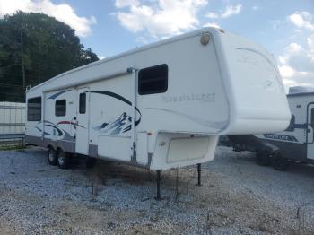  Salvage Keystone 5th Wheel