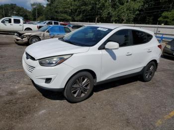  Salvage Hyundai TUCSON