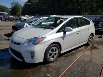  Salvage Toyota Prius