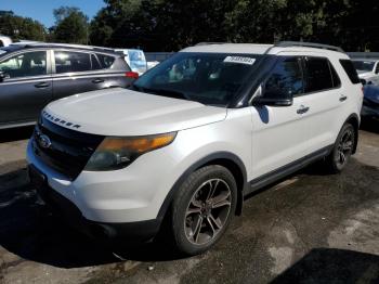  Salvage Ford Explorer