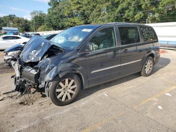  Salvage Chrysler Minivan