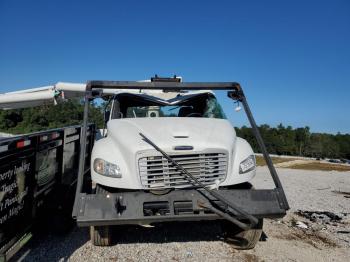  Salvage Freightliner M2 106 Med