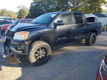  Salvage Nissan Titan