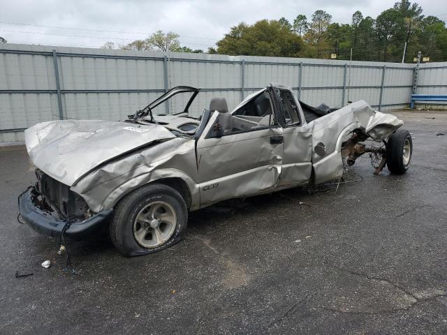  Salvage Chevrolet S-10