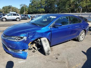  Salvage Chrysler 200