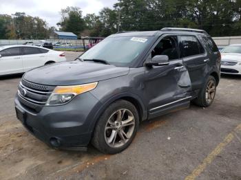  Salvage Ford Explorer