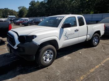  Salvage Toyota Tacoma