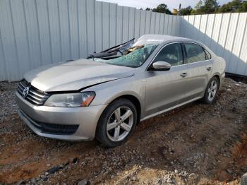  Salvage Volkswagen Passat