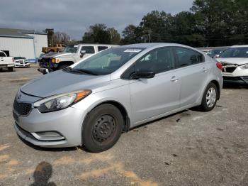  Salvage Kia Forte