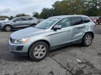  Salvage Volvo XC60