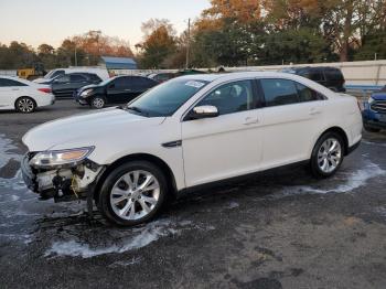  Salvage Ford Taurus