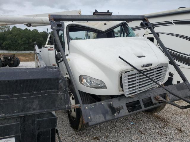  Salvage Freightliner M2 106 Med