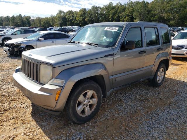  Salvage Jeep Liberty