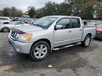  Salvage Nissan Titan