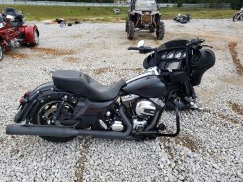  Salvage Harley-Davidson Fl