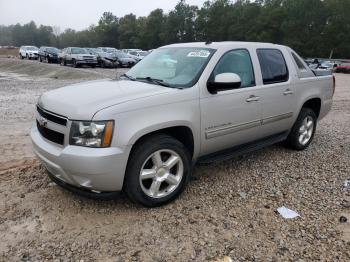  Salvage Chevrolet Avalanche