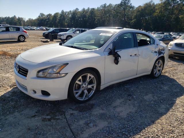  Salvage Nissan Maxima