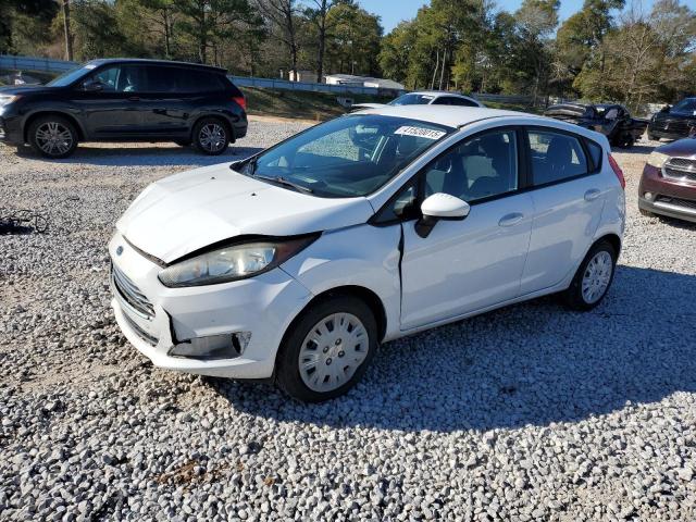  Salvage Ford Fiesta