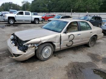  Salvage Ford Crown Vic