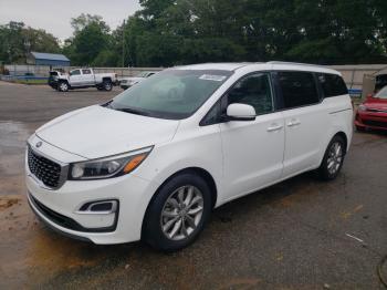  Salvage Kia Sedona
