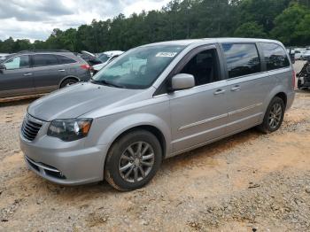  Salvage Chrysler Minivan