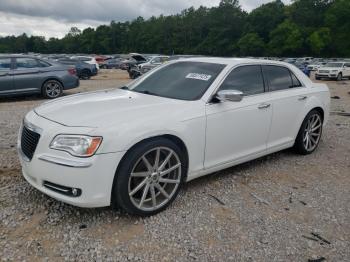  Salvage Chrysler 300