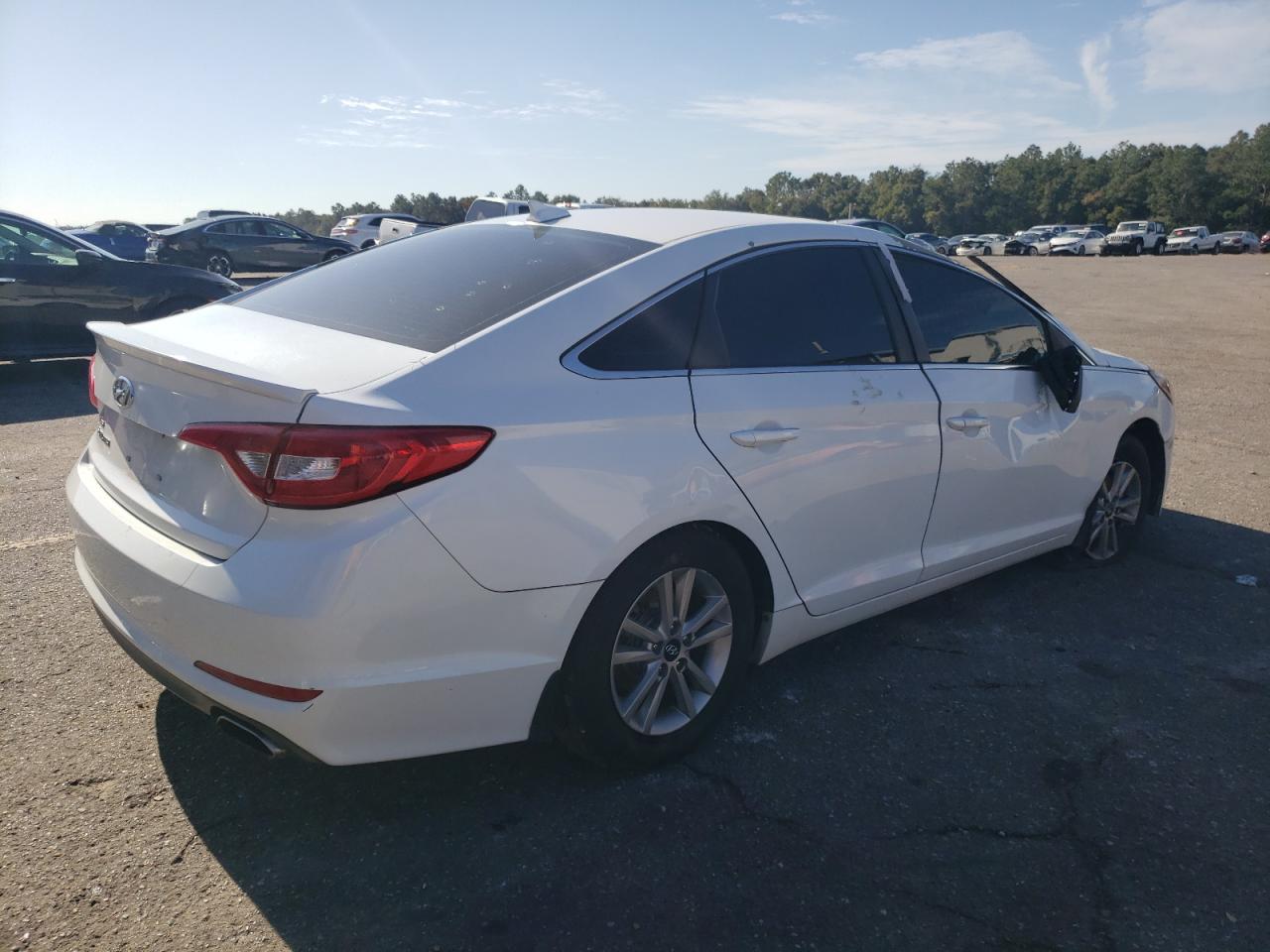 Hyundai SONATA Se Image 2