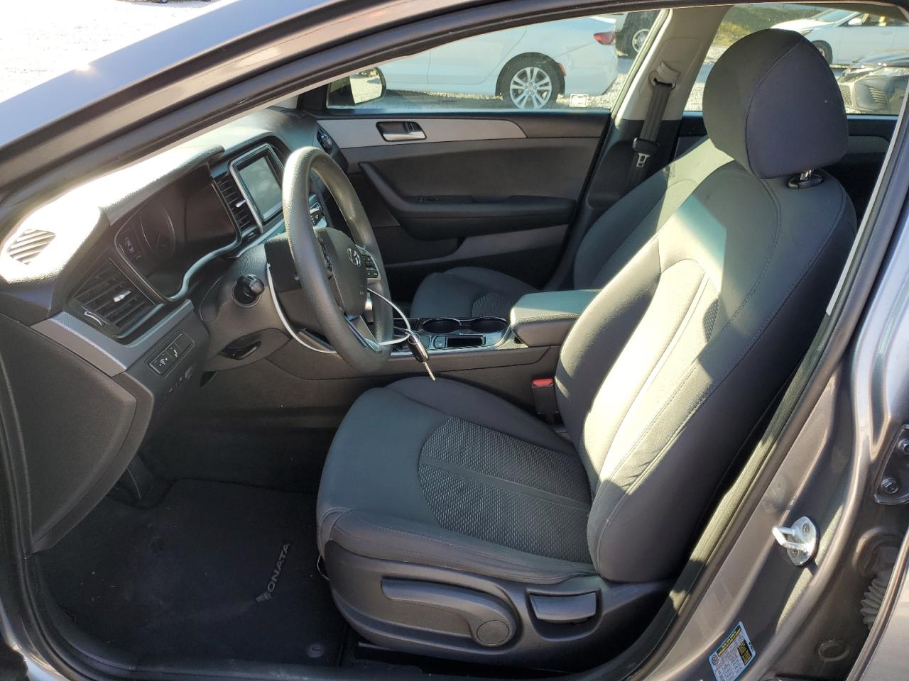 Hyundai SONATA Se Image 6