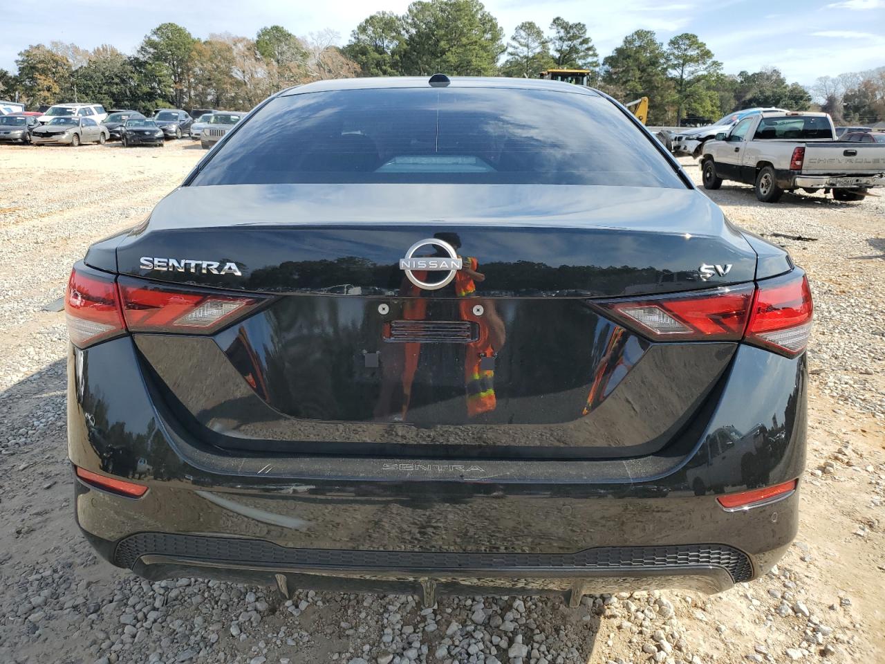 Nissan Sentra Sv Image 3