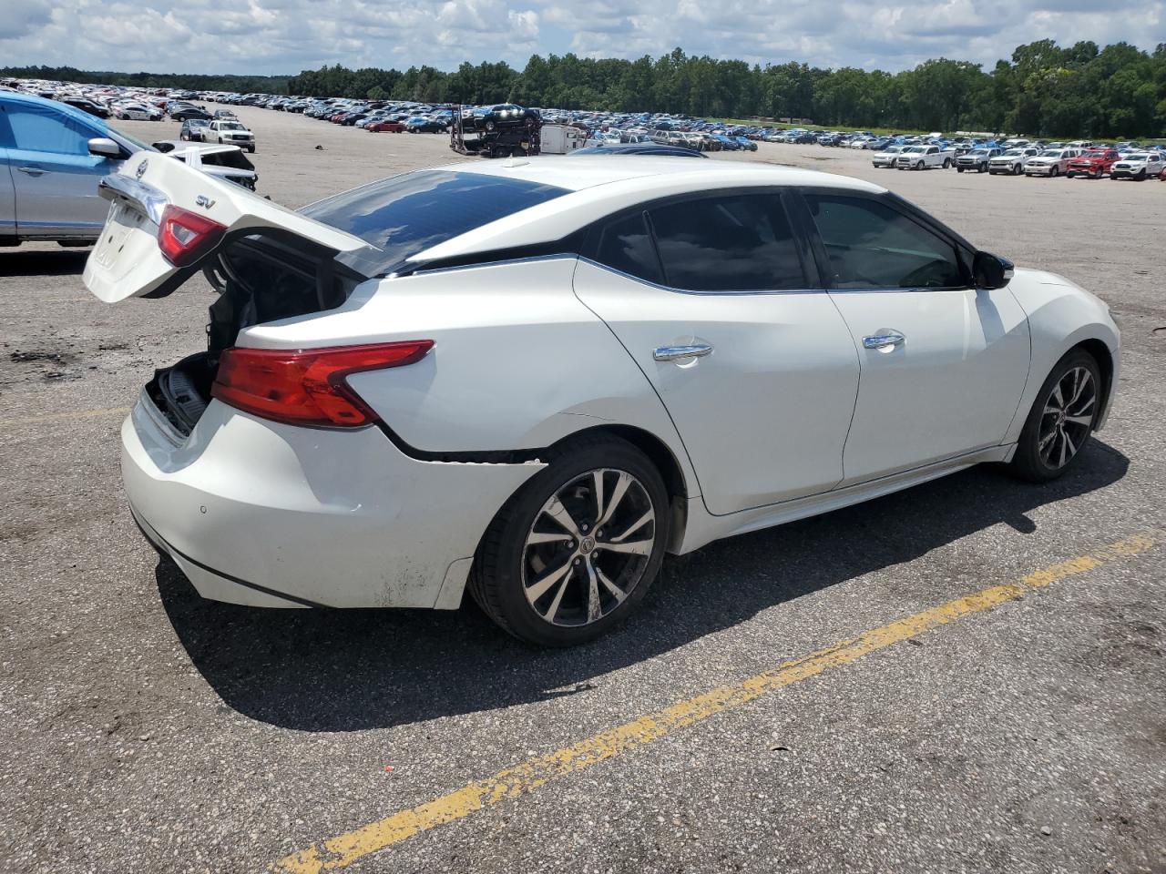 Nissan Maxima 3.5s Image 13