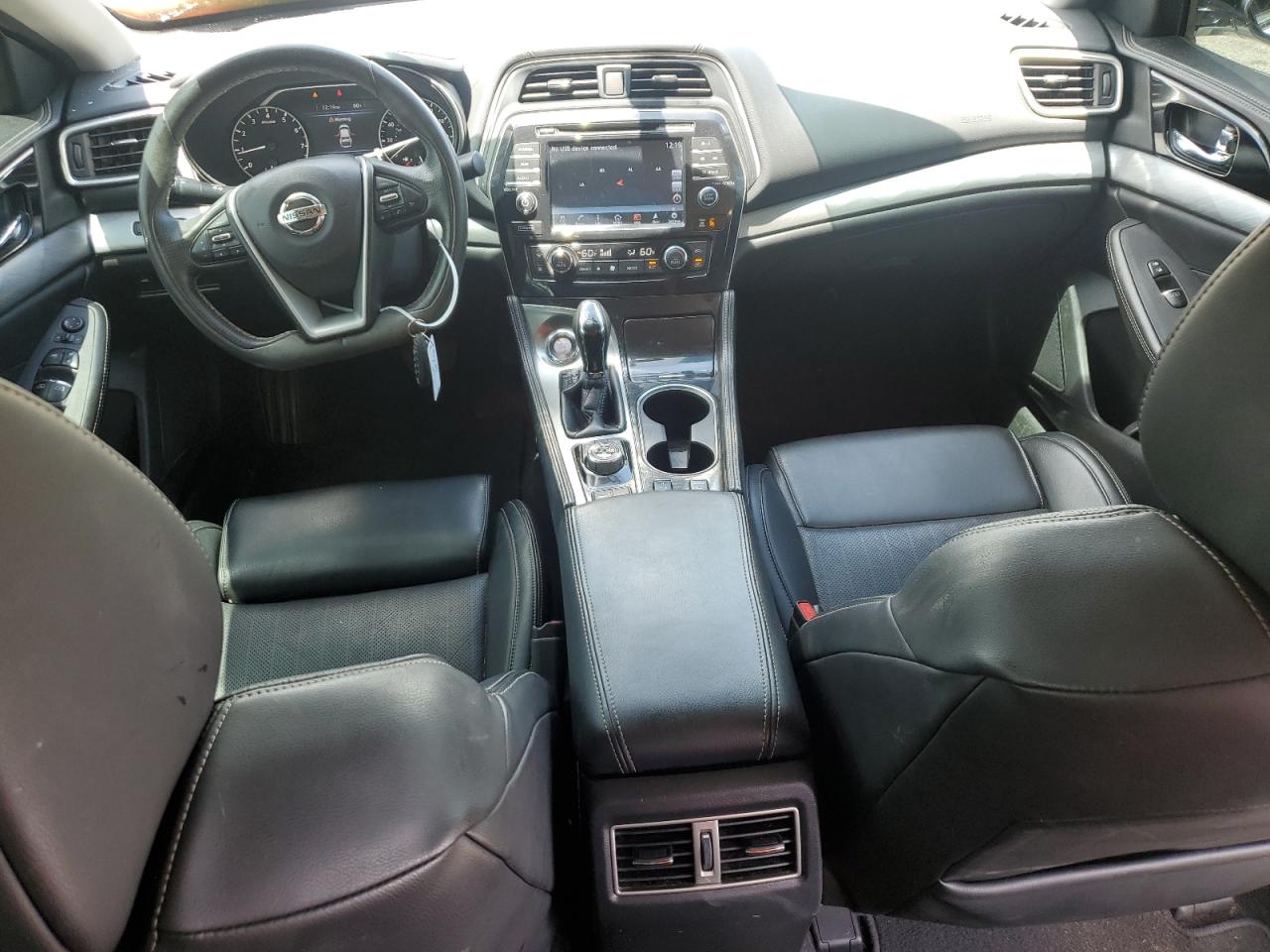 Nissan Maxima 3.5s Image 12