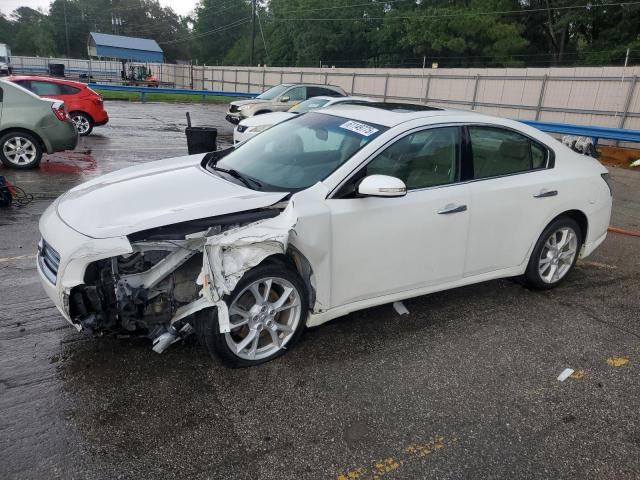  Salvage Nissan Maxima