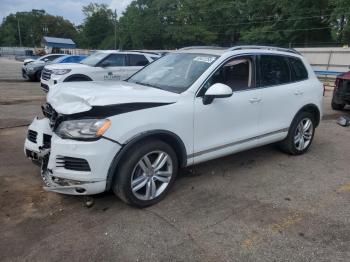  Salvage Volkswagen Touareg