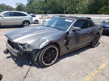  Salvage Ford Mustang