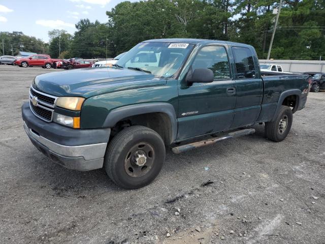  Salvage Chevrolet Silverado 2500
