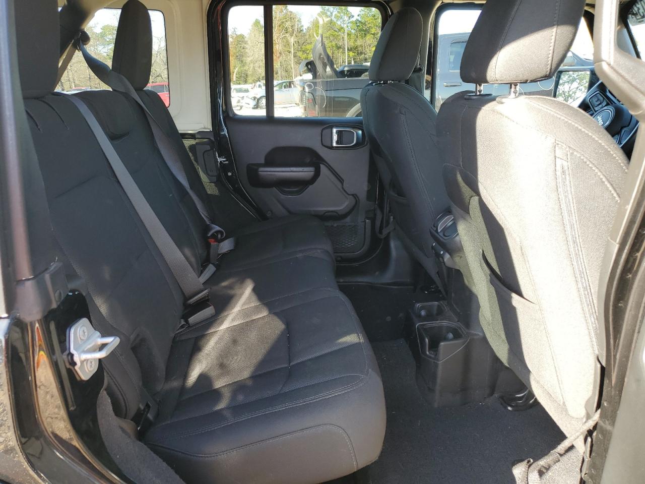 Jeep Wrangler Sport Image 3