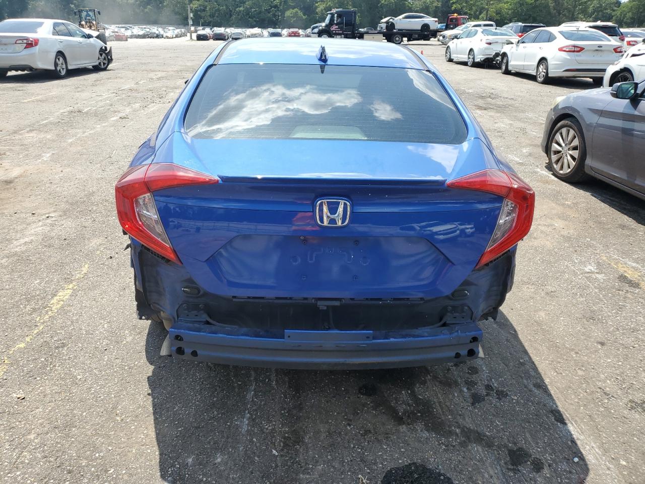 Honda Civic Touring Image 8