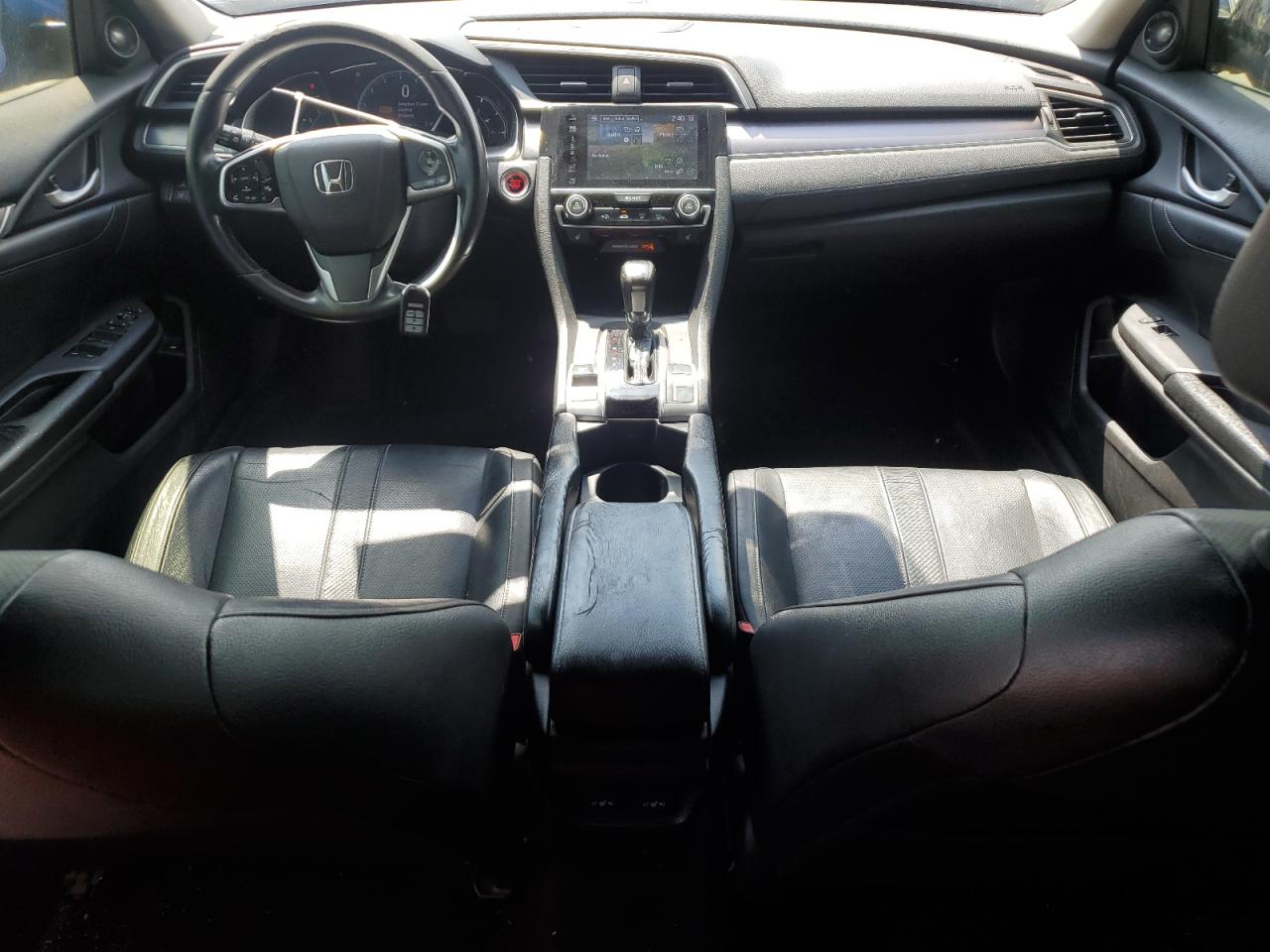 Honda Civic Touring Image 6