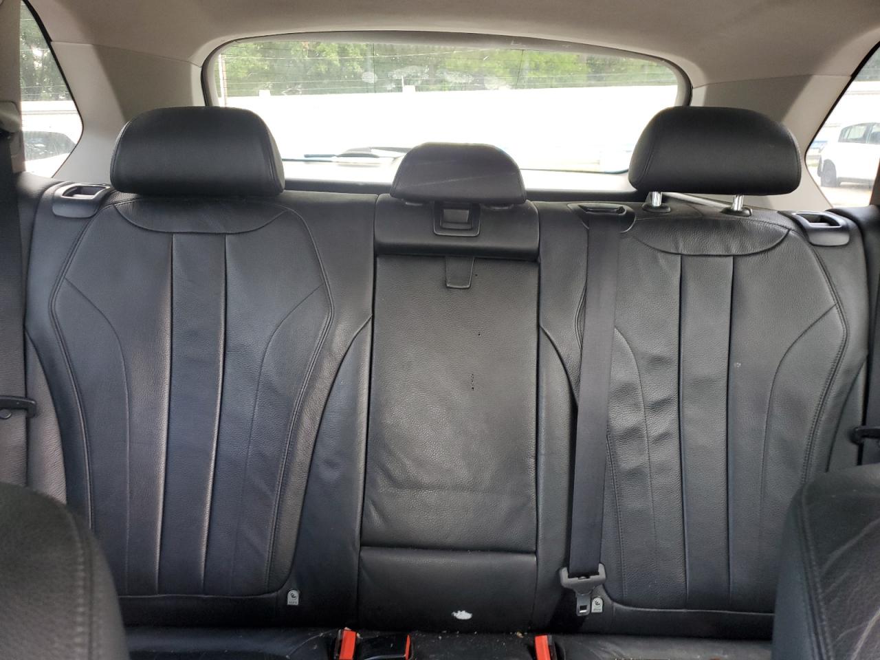 BMW X Series Xdrive35i Image 12