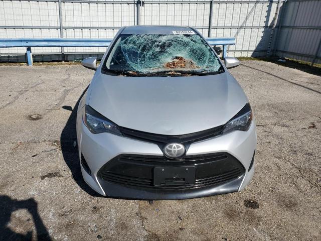 Toyota Corolla L Image 6