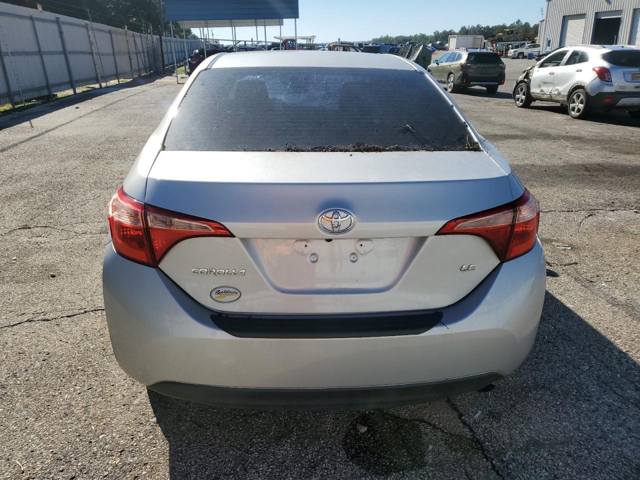 Toyota Corolla L Image 10