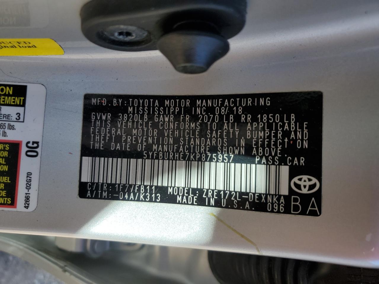 Toyota Corolla L Image 8