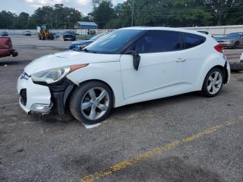  Salvage Hyundai VELOSTER