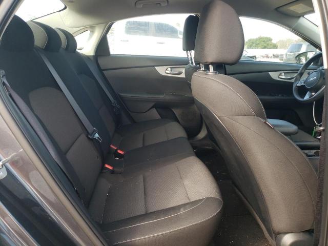 Kia Forte Lx Image 8