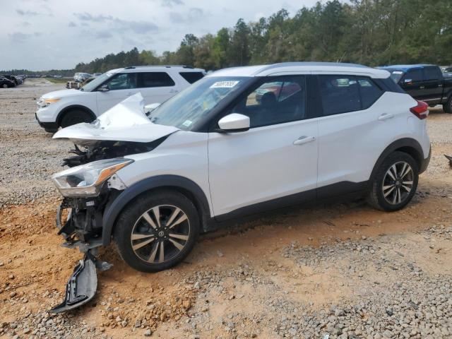  Salvage Nissan Kicks