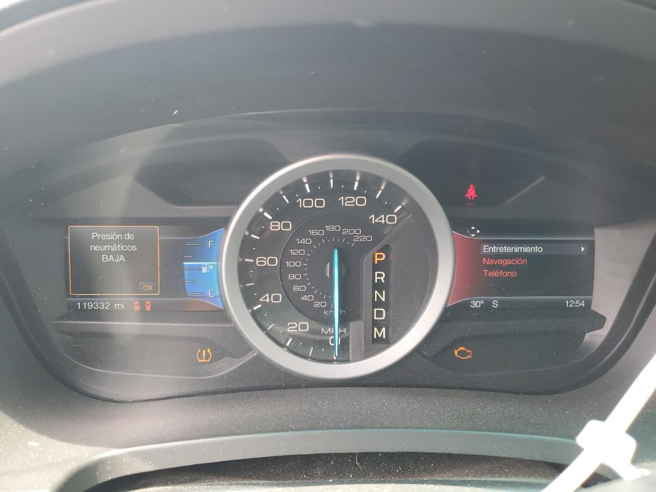 Ford Explorer Limited Image 6