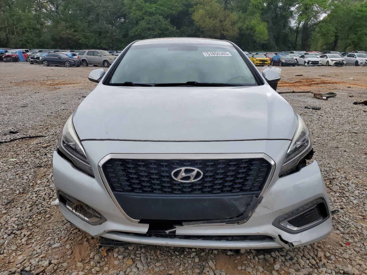 Hyundai SONATA Hybrid Image 6