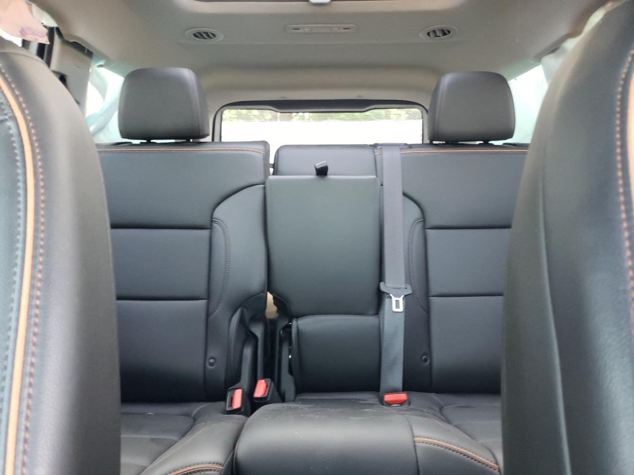 GMC Acadia At4 Image 5