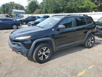  Salvage Jeep Cherokee