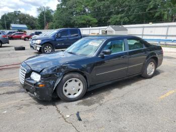  Salvage Chrysler 300